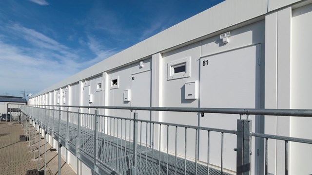 Zweigeschossige Asylunterkunft in Waghaeusel