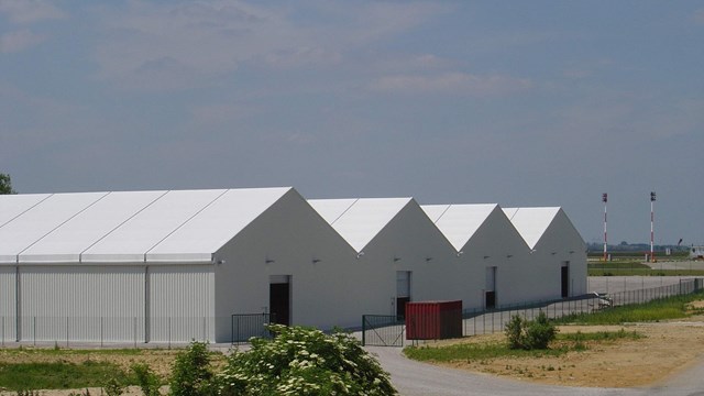 Lagerzelt außen